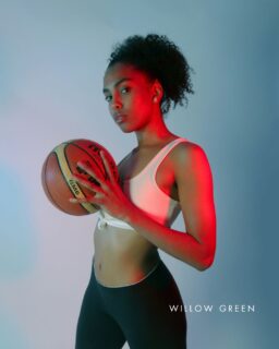 From the first tip-off to the final buzzer, stay ready to perform. 🏀✨ Willow Green Liquid Collagen helps support joints, muscles, and recovery so you can keep moving, training, and playing at your best. Fuel your game from the inside out.
#thenaturalway #willowgreen #collagenbeauty #BeautyInsideOut #liquidcollagen #jointhealth #naturalbeauty #skinhealth #skincareroutine #healthyskin #beautyfromwithin #youthfulskin #beautysupplements #skincareaddict #skincare #antiaging #RadiantSkin #collagendrink #HealthyLiving #glowingskin #HealthyHair #LiquidBeauty #naturalbeauty #antioxidants #cleanlabel #build #selfcare #basketball