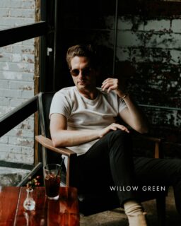 Collagen isn't just for women—it's for men, too. Whether you're training hard, staying active, or simply keeping up with everyday life, supporting your joints, mobility, and recovery matters. Willow Green Liquid Collagen is an easy daily addition to help support collagen production, so you can keep moving with confidence every day.
#thenaturalway #willowgreen #collagenbeauty #BeautyInsideOut #liquidcollagen #jointhealth #naturalbeauty #skinhealth #skincareroutine #healthyskin #beautyfromwithin #youthfulskin #beautysupplements #skincareaddict #skincare #antiaging #RadiantSkin #collagendrink #HealthyLiving #glowingskin #HealthyHair #LiquidBeauty #naturalbeauty #antioxidants #cleanlabel #liquidcollagen #newlook #wgmen